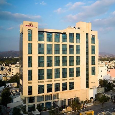 Pride Hotel Udaipur Exterior foto